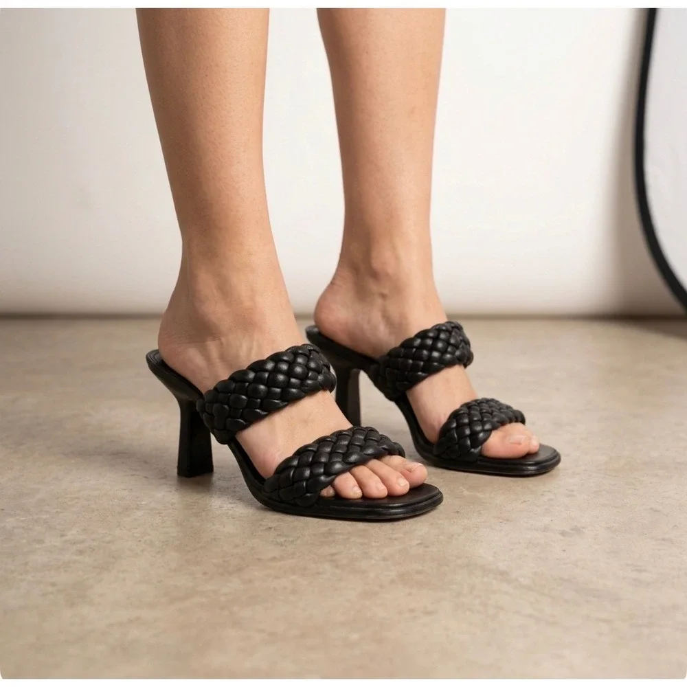 Michael Kors Clara Black Braided DoubleStrap Slide Sandals Heeled Mules SG21A 9M